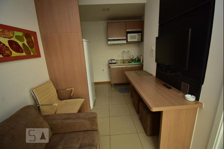Sala de apartamento para alugar com 1 quarto, 28m² em Zona Industrial (guará), Brasília