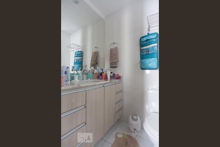 Apartamento à venda com 90m², 3 quartos e 2 vagasBanheiro da suíte