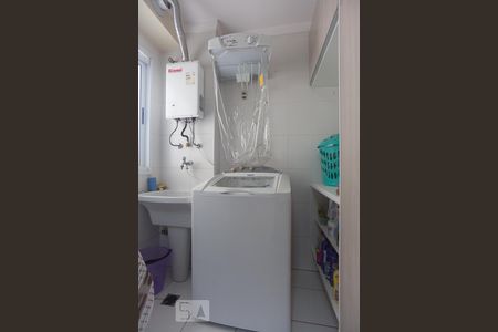 Apartamento à venda com 90m², 3 quartos e 2 vagasLavanderia