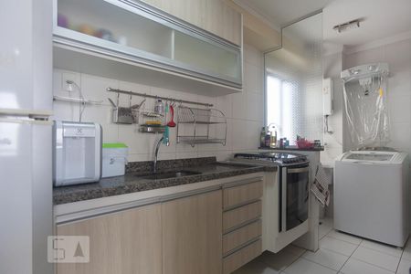 Apartamento à venda com 90m², 3 quartos e 2 vagasCozinha