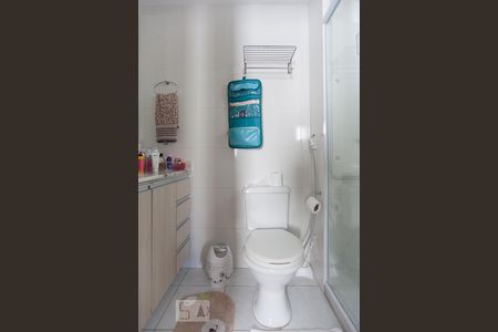 Apartamento à venda com 90m², 3 quartos e 2 vagasBanheiro da suíte