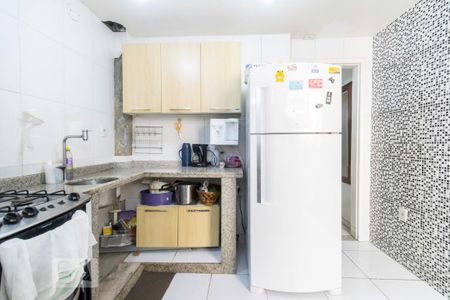 Apartamento para alugar com 92m², 3 quartos e sem vaga Apartamento para alugar com 92m², 3 quartos e sem vagaCozinha