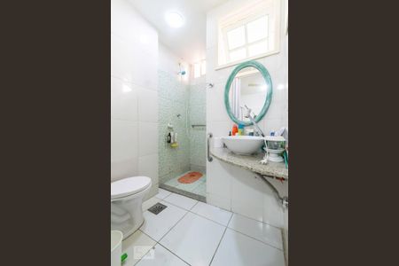 Apartamento para alugar com 92m², 3 quartos e sem vaga Apartamento para alugar com 92m², 3 quartos e sem vagaBanheiro Suíte