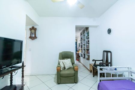 Apartamento para alugar com 92m², 3 quartos e sem vaga Apartamento para alugar com 92m², 3 quartos e sem vagaSala