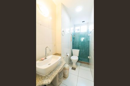 Banheiro Social de apartamento para alugar com 3 quartos, 92m² em Ingá, Niterói