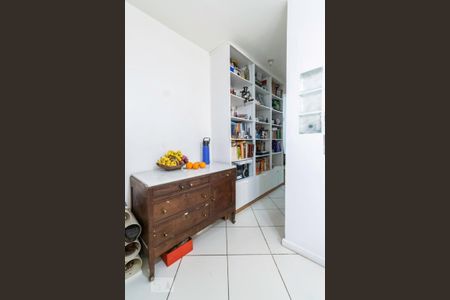 Apartamento para alugar com 92m², 3 quartos e sem vaga Apartamento para alugar com 92m², 3 quartos e sem vagaCopa