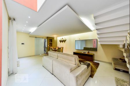 Sala de casa à venda com 3 quartos, 240m² em Nova Petrópolis, São Bernardo do Campo