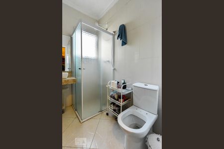 Casa à venda com 240m², 3 quartos e 5 vagasBanheiro da Suíte 2