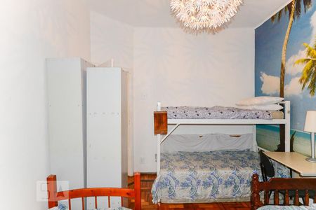 Casa para alugar com 110m², 3 quartos e 1 vagaQuarto 1