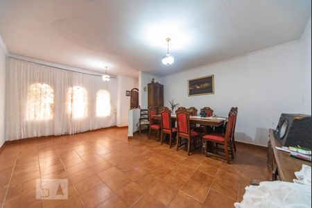 Sala de casa para alugar com 3 quartos, 300m² em Santa Teresinha, Santo André