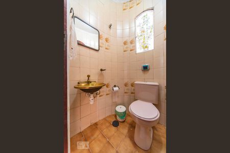 Lavabo  de casa para alugar com 3 quartos, 300m² em Santa Teresinha, Santo André