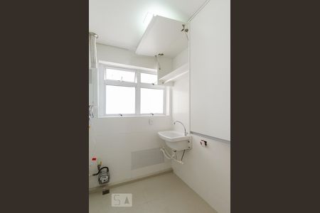 Apartamento para alugar com 82m², 3 quartos e 2 vagasÁrea de serviço