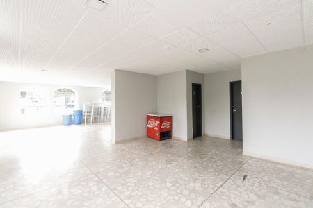 Apartamento à venda com 45m², 2 quartos e 1 vagaSalão de festas 
