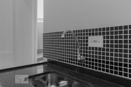 Cozinha de casa para alugar com 1 quarto, 49m² em Jardim da Glória, São Paulo