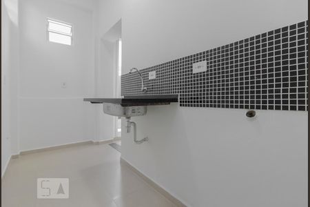 Cozinha de casa para alugar com 1 quarto, 49m² em Jardim da Glória, São Paulo