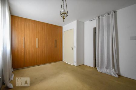 Apartamento à venda com 136m², 1 quarto e 2 vagasSuíte