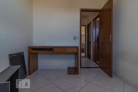 Quarto 3 de apartamento para alugar com 3 quartos, 70m² em Carlos Prates, Belo Horizonte