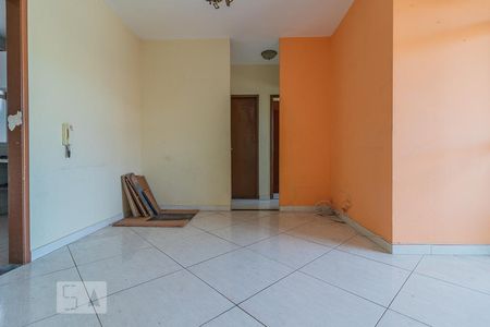 Sala de Apartamento com 3 quartos, 70m² Carlos Prates