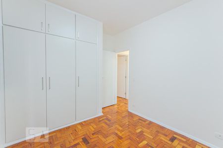 Apartamento para alugar com 75m², 2 quartos e sem vaga Apartamento para alugar com 75m², 2 quartos e sem vagaQuarto 1 - Armários