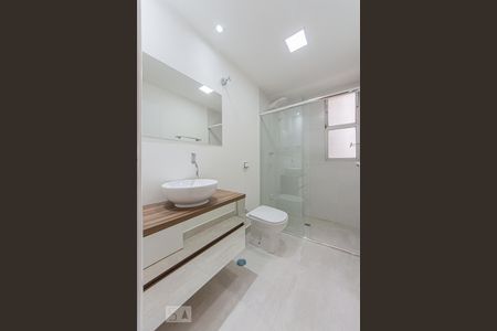 Banheiro - Torneira de apartamento para alugar com 2 quartos, 75m² em Jardim Paulista, São Paulo