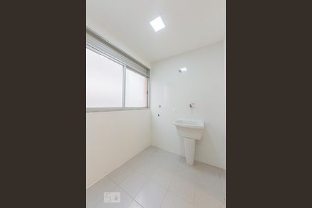 Apartamento para alugar com 75m², 2 quartos e sem vaga Apartamento para alugar com 75m², 2 quartos e sem vagaÁrea de Serviço
