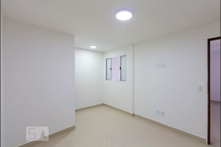 Quarto - Suíte de casa para alugar com 1 quarto, 30m² em Vila do Encontro, São Paulo