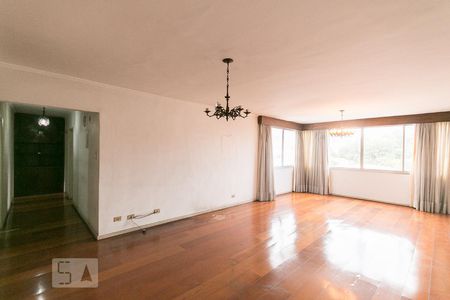 Sala de apartamento para alugar com 3 quartos, 160m² em Aclimação, São Paulo
