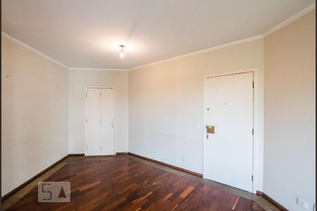 Sala de apartamento para alugar com 3 quartos, 81m² em Cambuci, São Paulo