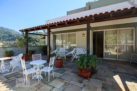 Apartamento à venda com 570m², 4 quartos e 3 vagasVaranda - Frente