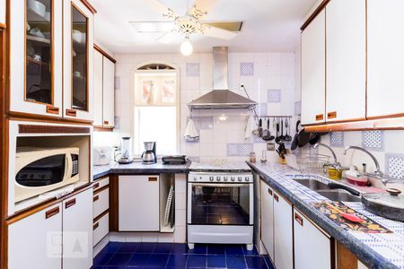 Apartamento à venda com 570m², 4 quartos e 3 vagasCozinha