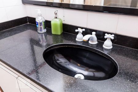 Apartamento à venda com 570m², 4 quartos e 3 vagasBanheiro Social