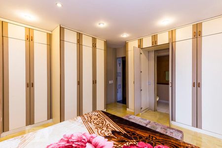 Apartamento à venda com 570m², 4 quartos e 3 vagasQuarto 4