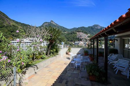 Apartamento à venda com 570m², 4 quartos e 3 vagasVaranda - Frente