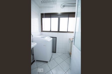 Apartamento à venda com 64m², 2 quartos e 2 vagasÁrea de Serviço