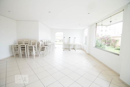Apartamento à venda com 64m², 2 quartos e 2 vagasSalão de Festas