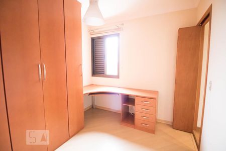 Apartamento à venda com 64m², 2 quartos e 2 vagasDormitório