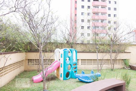 Apartamento à venda com 64m², 2 quartos e 2 vagasPlayground