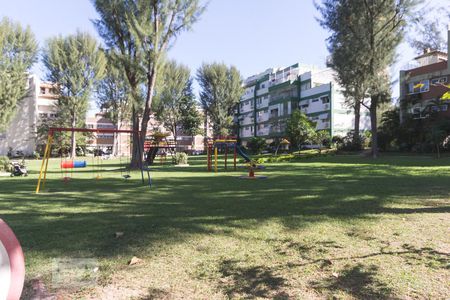 Apartamento para alugar com 300m², 4 quartos e 2 vagasEspaço comum - Playground