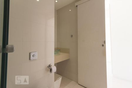 Apartamento para alugar com 300m², 4 quartos e 2 vagasBanheiro da Suíte