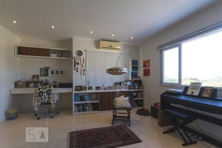 Apartamento para alugar com 300m², 4 quartos e 2 vagasSala de TV