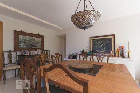Sala de apartamento para alugar com 4 quartos, 300m² em Barra da Tijuca, Rio de Janeiro