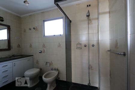 Apartamento à venda com 234m², 4 quartos e 3 vagassuite