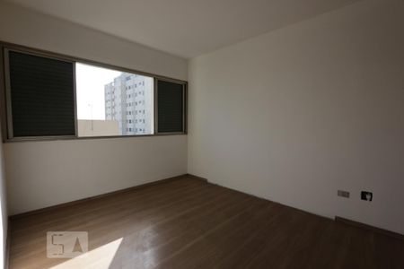 Apartamento à venda com 234m², 4 quartos e 3 vagasquarto 3