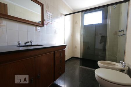 banheiro de apartamento à venda com 4 quartos, 234m² em Vila Morumbi, São Paulo