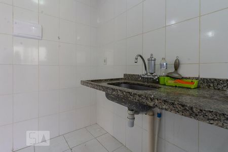 Cozinha de apartamento à venda com 2 quartos, 45m² em Jardim São Francisco (zona Leste), São Paulo