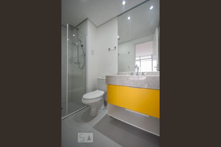 Studio para alugar com 36m², 1 quarto e 1 vaga Studio para alugar com 36m², 1 quarto e 1 vagaBanheiro