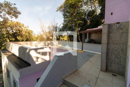 Casa à venda com 240m², 3 quartos e 4 vagasÁrea comum