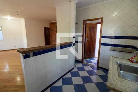 Casa à venda com 240m², 3 quartos e 4 vagasCozinhaCozinha