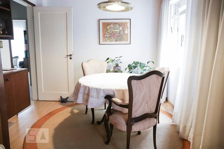 Sala de jantar de apartamento para alugar com 3 quartos, 150m² em Bela Vista, São Paulo