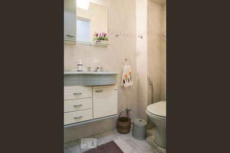 Banheiro 1 de apartamento para alugar com 3 quartos, 150m² em Bela Vista, São Paulo